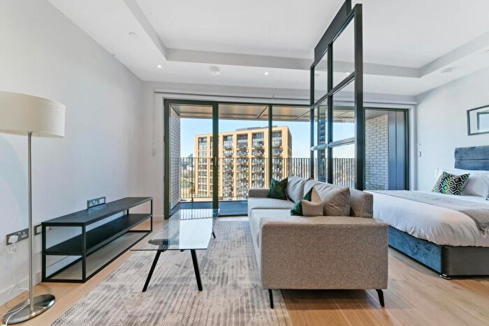 Apartment For Sale In Corson House, London City Island, E14