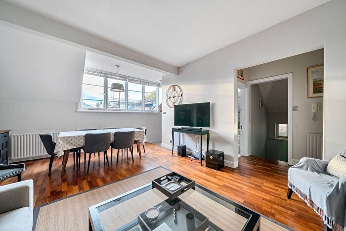 3 Bedroom Flat For Sale In Roland Gardens, South Kensington, London, SW7