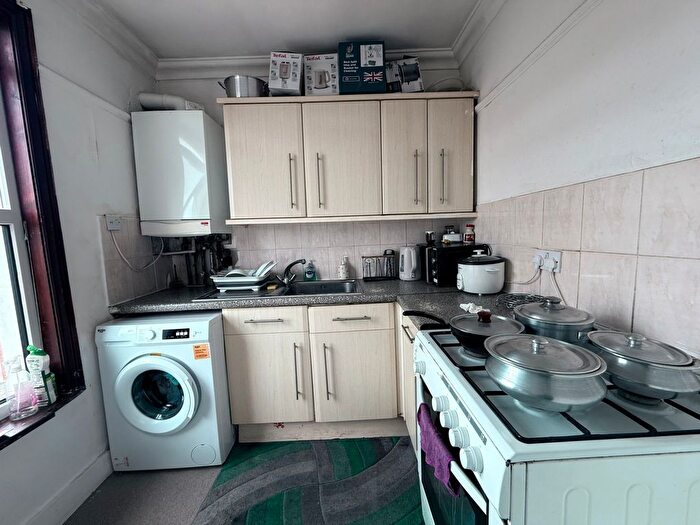 1 Bedroom Flat To Rent In Ilford, IG1