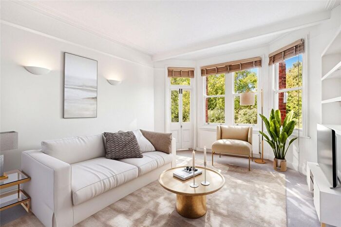 2 Bedroom Flat To Rent In Prince Of Wales Mansions, Prince Of Wales Drive, London, SW11