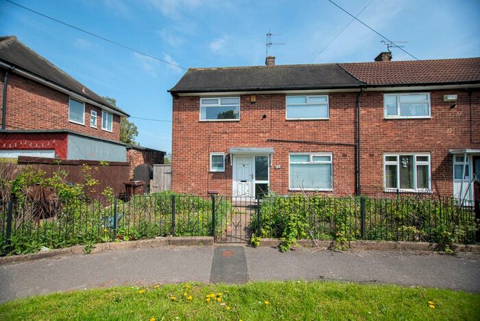 2 Bedroom End Of Terrace House To Rent In Wivern Road, Hull, HU9