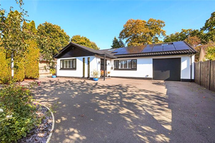 3 Bedroom Bungalow For Sale In Birch Grove, Cobham, Surrey, KT11