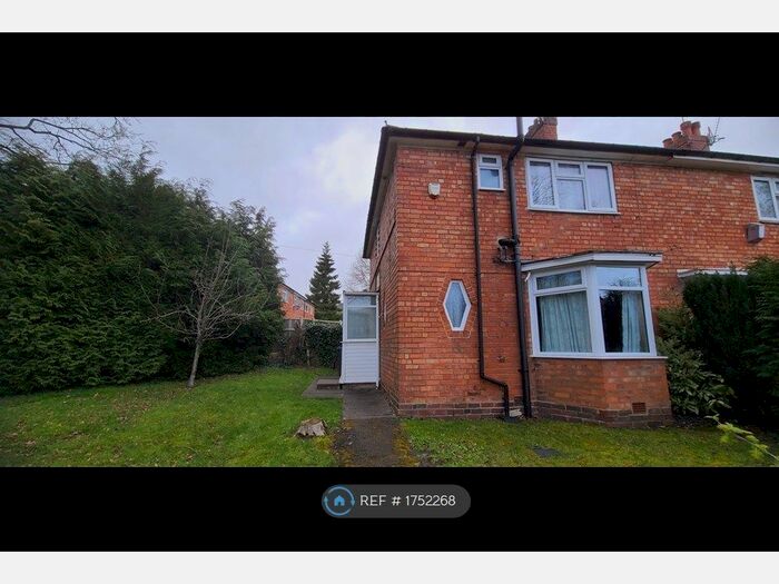 3 Bedroom End Of Terrace House To Rent In Poole Crescent, Birmingham, B17