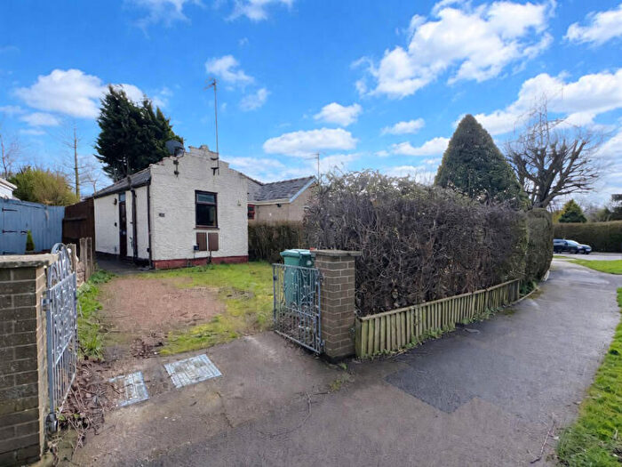 1 Bedroom Semi-Detached Bungalow For Sale In River Road - Thornton Cleveleys -, FY5