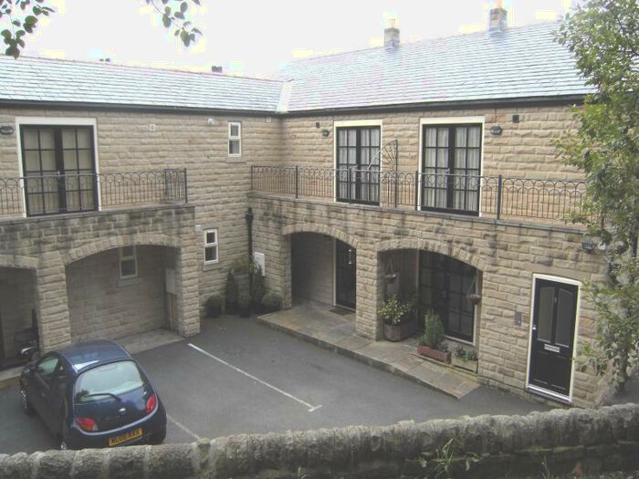 1 Bedroom Apartment To Rent In Railway Street, Glossop, Derbyshire, SK13