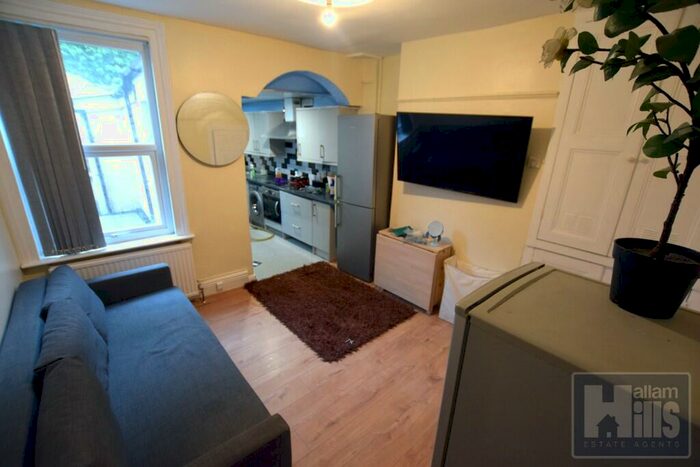 5 Bedroom Terraced House To Rent In Roebuck Road, Sheffield, S6