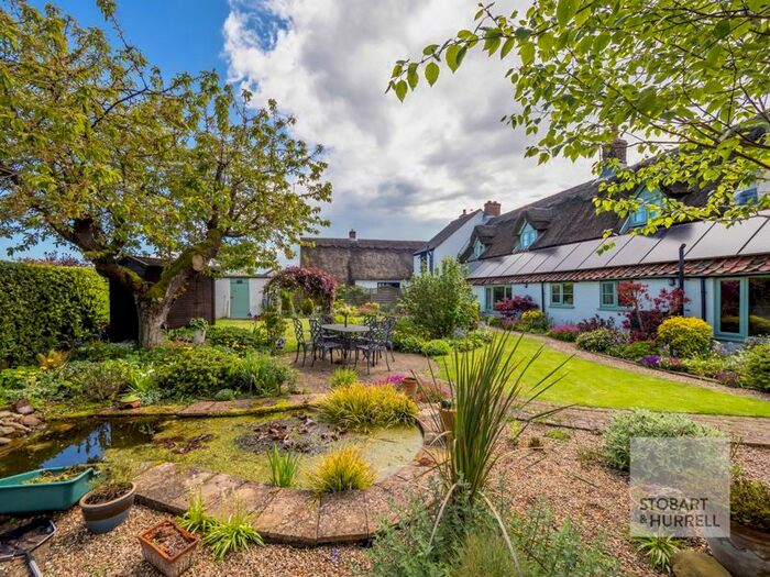 4 Bedroom Property For Sale In Church Cottage, Church Road, Sutton, Norfolk, NR12