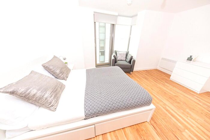 Flat To Rent In The Tower, Plaza Boulevard, Liverpool, L8