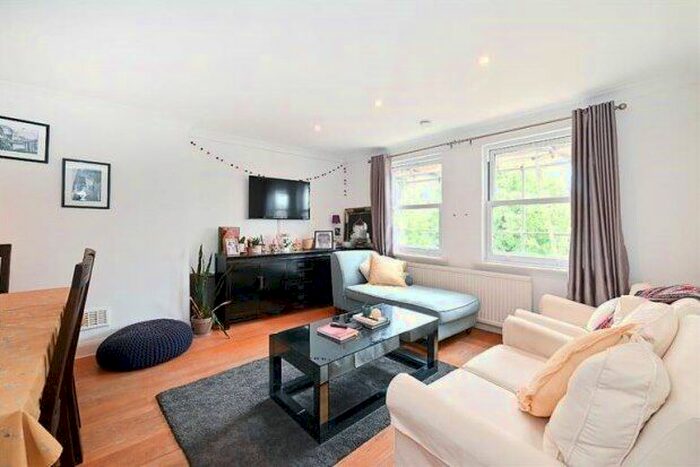 2 Bedroom Flat To Rent In Elgin Avenue, London, W9