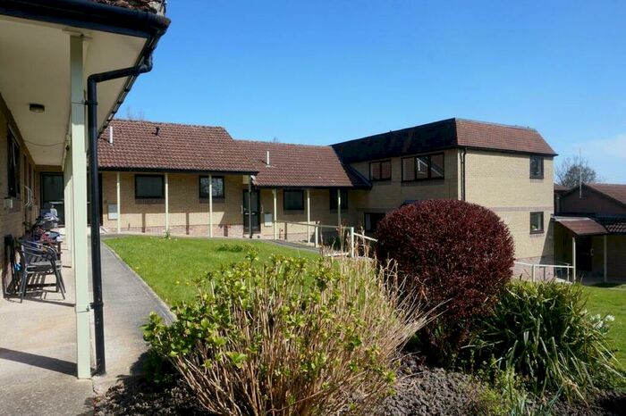 1 Bedroom Bungalow To Rent In High Street, Old Whittington, Chesterfield, S41