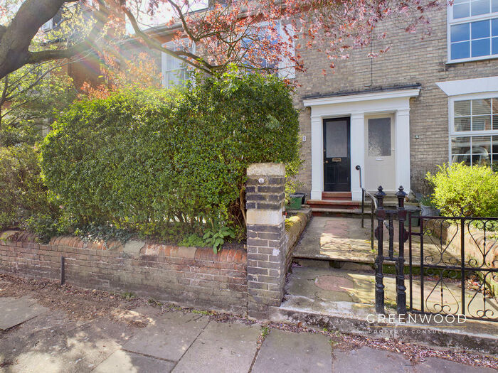 2 Bedroom Terraced House To Rent In Beaconsfield Avenue, Colchester, CO3