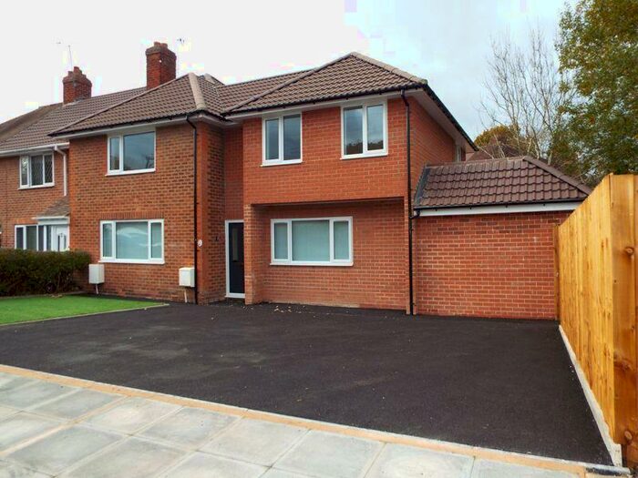 1 Bedroom Flat To Rent In Burnel Road, Selly Oak, Birmingham, (Flat ), B29