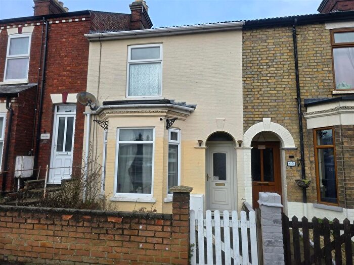 3 Bedroom Terraced House For Sale In Albemarle Road, Gorleston, NR31