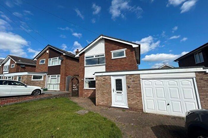 3 Bedroom Property To Rent In Mendip, Ashford, TN24