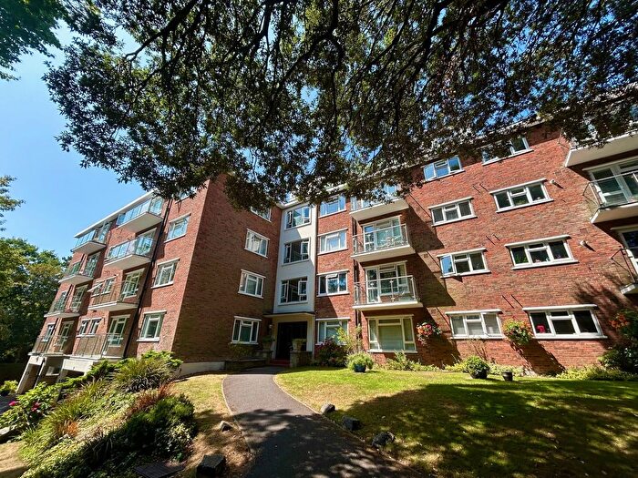 1 Bedroom Flat To Rent In The Chantry, Bournemouth, BH1