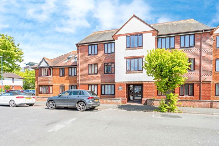 1 Bedroom Flat To Rent In Campbell Road, Bognor Regis, PO21