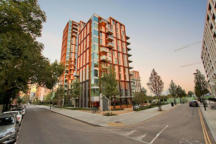 1 Bedroom Flat For Sale In Woodberry Down, London, N4