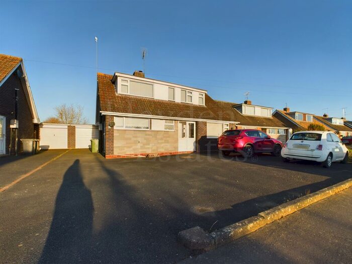 4 Bedroom Detached House To Rent In Windemere Way, Stourport, DY13