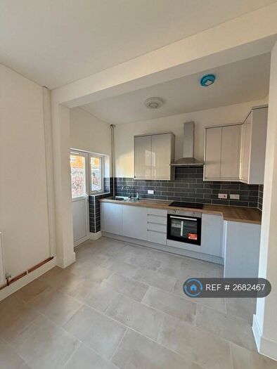 4 Bedroom Terraced House To Rent In Lawrence Rd, Liverpool, L15