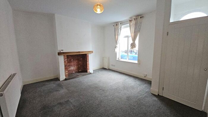 2 Bedroom Cottage To Rent In Anderton Street, Chorley, PR7