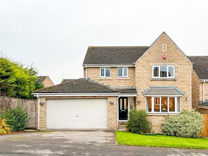 4 Bedroom Detached House For Sale In Marshall Street, Lower Hopton, Mirfield, WF14