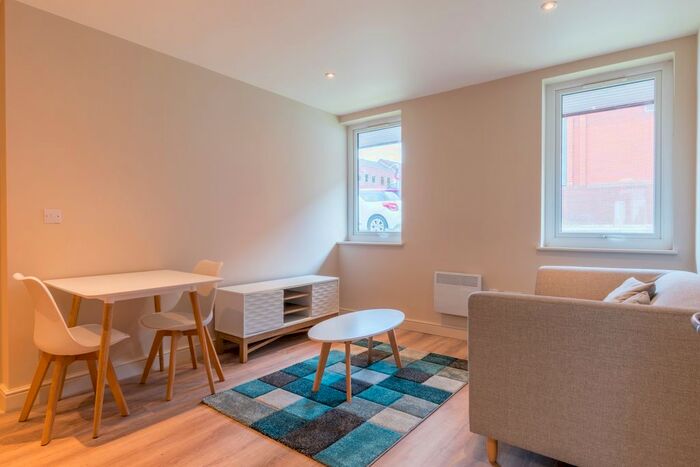 1 Bedroom Flat To Rent In Brunswick Court, Leeds, LS2