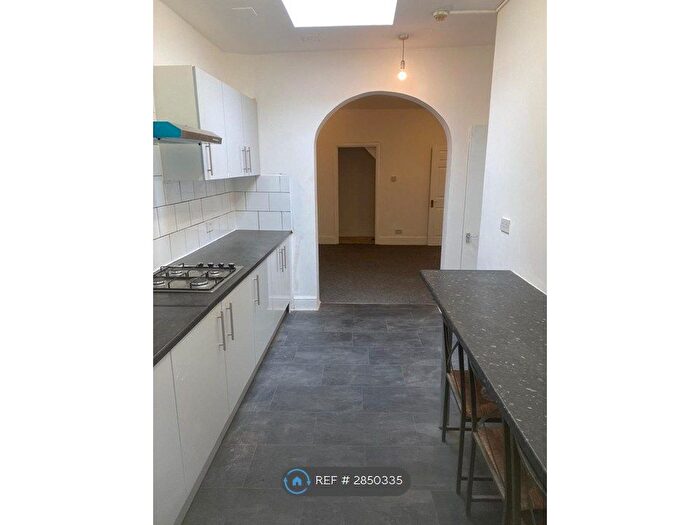 4 Bedroom Terraced House To Rent In Foster Street, Bristol, BS5