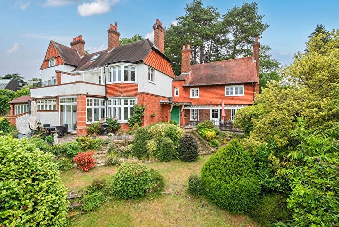 4 Bedroom Detached House For Sale In Hook Hill Lane, Hook Heath, Woking, GU22