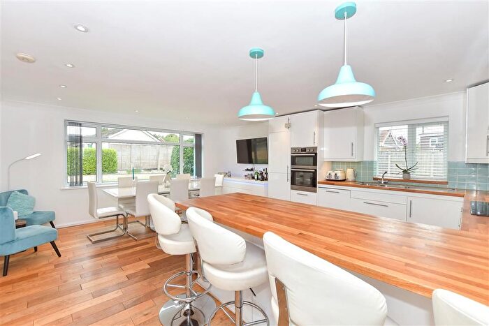 4 Bedroom Detached Bungalow For Sale In Greenacres, Ashington, West Sussex, RH20