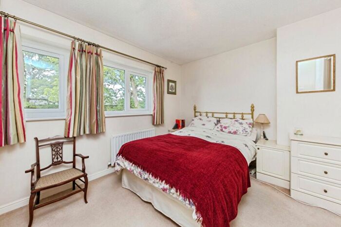 3 Bedroom Semi-Detached House For Sale In Thistleton Close, Macclesfield, Cheshire, SK11