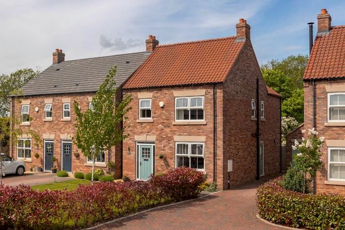 4 Bedroom Detached House For Sale In Wagoners Close, Sherburn, Malton, YO17