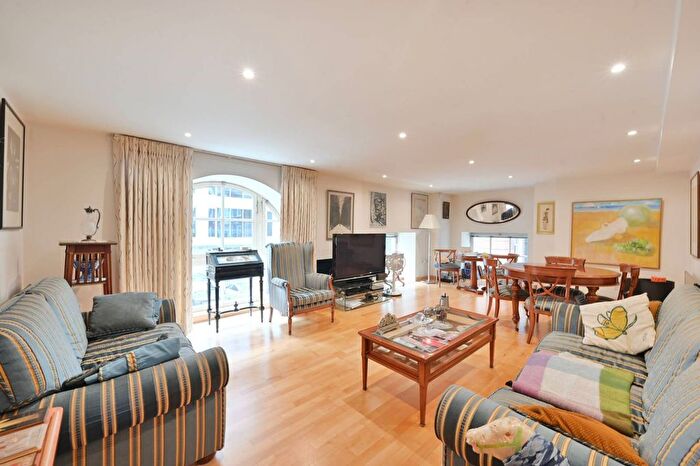 2 Bedroom Flat To Rent In Matthew Parker Street, St James's, London, SW1H