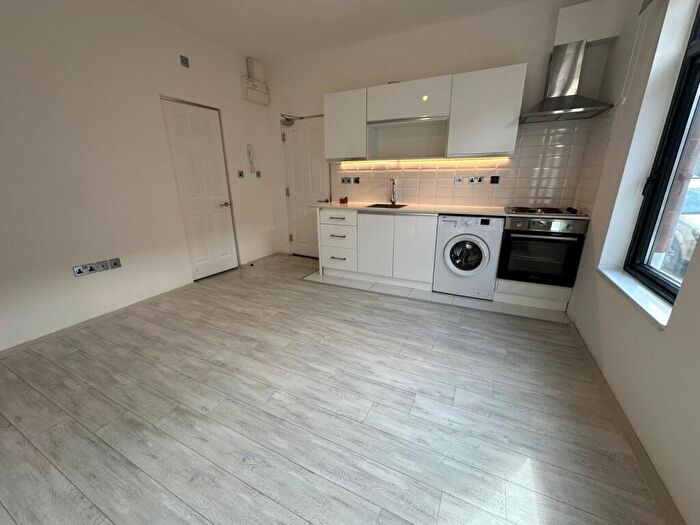 1 Bedroom Flat To Rent In St. Pauls Road, Northampton, NN2