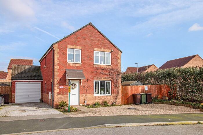 4 Bedroom Detached House For Sale In Seaton Crescent, Knottingley, WF11