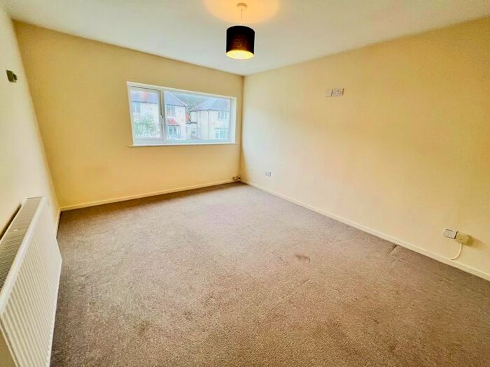1 Bedroom Flat To Rent In Reservoir Road, Selly Oak, Birmingham, B29