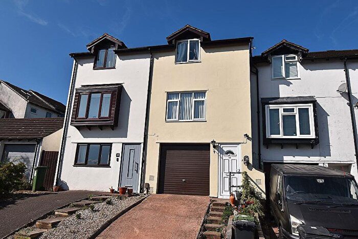 2 Bedroom Town House For Sale In Elliott Close, Pennsylvania, Exeter, EX4
