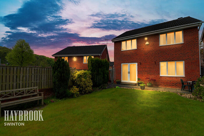 4 Bedroom Detached House For Sale In Cedar Vale, Swinton, S64