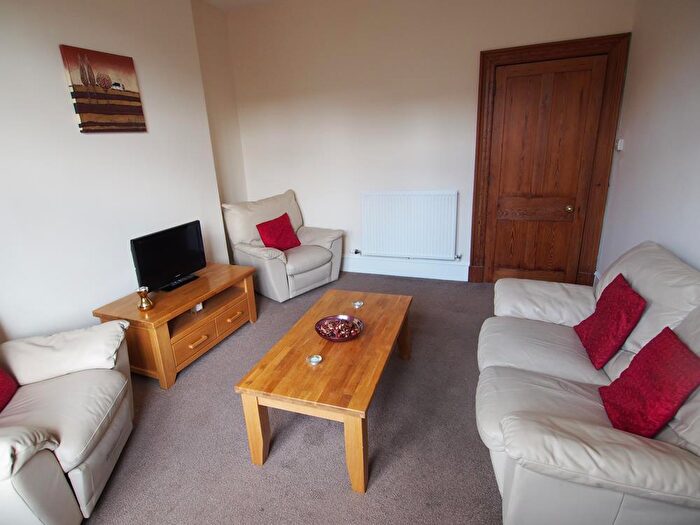 1 Bedroom Flat To Rent In Roslin Street, Top Floor, AB24