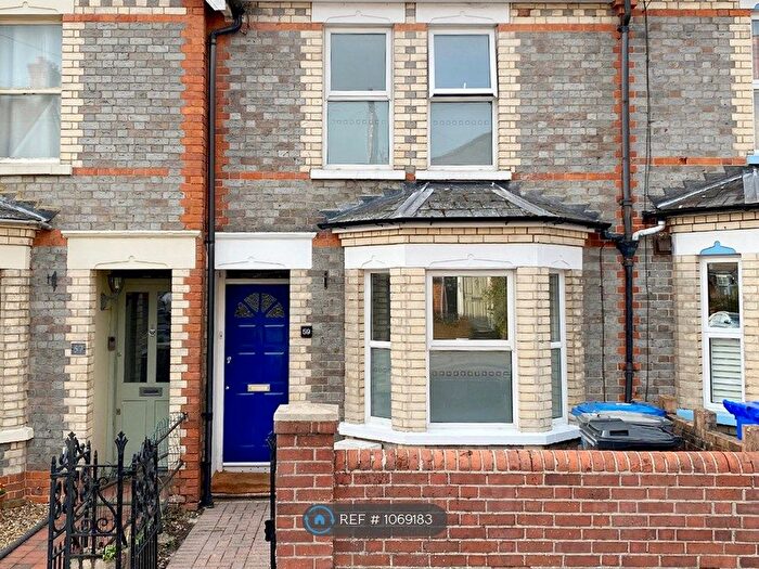 2 Bedroom Terraced House To Rent In Clare Road, Berkshire, SL6