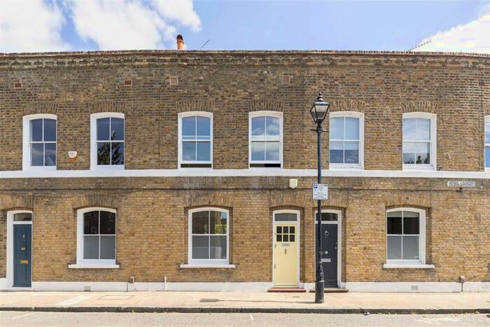 2 Bedroom Terraced House To Rent In Durant Street, London, E2
