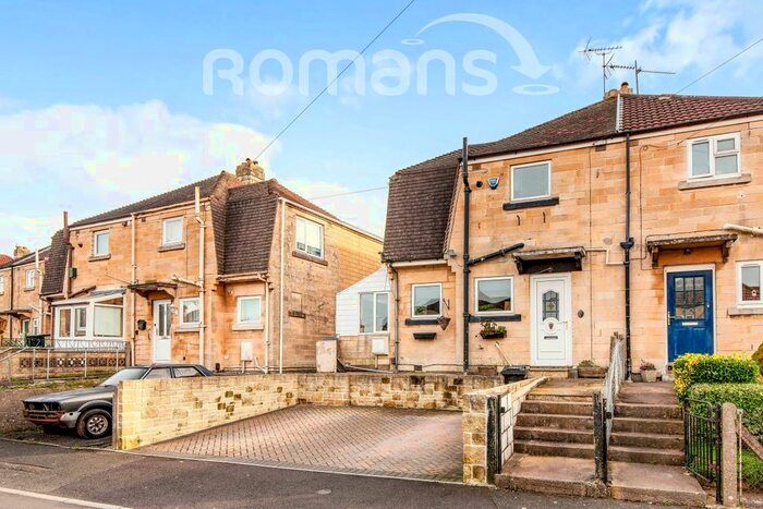 2 Bedroom End Of Terrace House To Rent In West Close, Bath, BA2