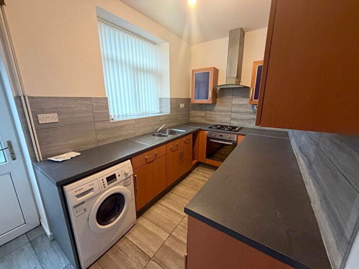 2 Bedroom House To Rent In Pleasant Street, Morriston, Swansea, SA6