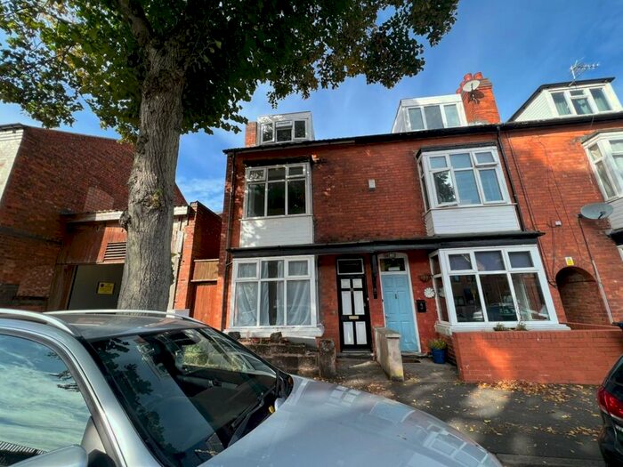 4 Bedroom End Of Terrace House To Rent In Sandhurst Road, Moseley, B13