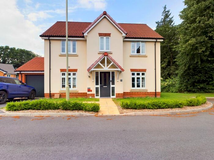 4 Bedroom Detached House To Rent In Longwood Copse Lane, Beggarwood, Basingstoke, RG23
