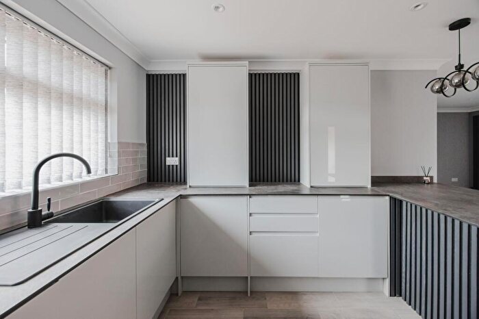 3 Bedroom Detached Bungalow For Sale In Chain Free In South Wootton, PE30