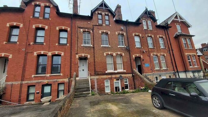 2 Bedroom Flat To Rent In Alexandra Road, GL1