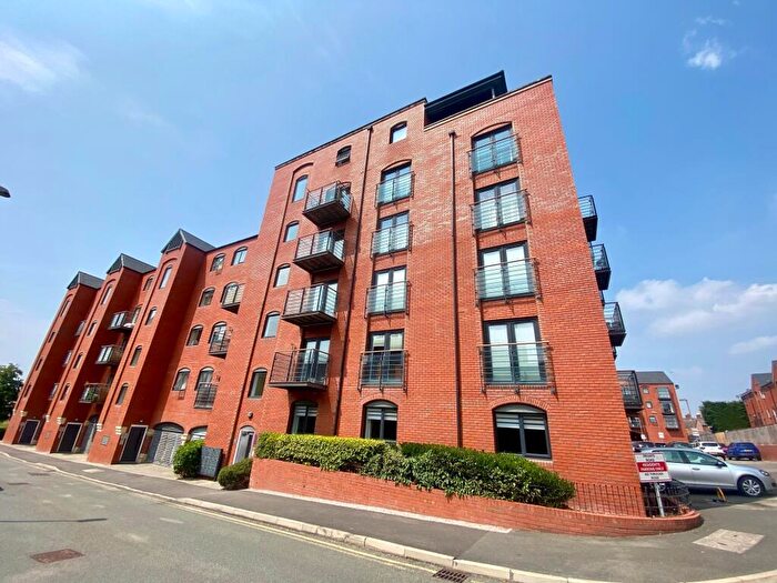 2 Bedroom Apartment To Rent In Wharf View, Chester, CH1