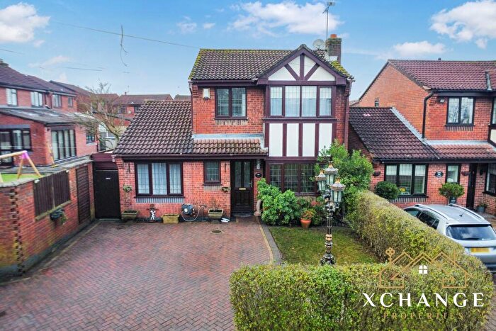 4 Bedroom Detached House For Sale In Orford Rise, Galley Common, CV10