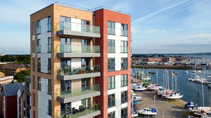 1 Bedroom Apartment For Sale In Viewpoint, Harbour Road, Gosport, PO12