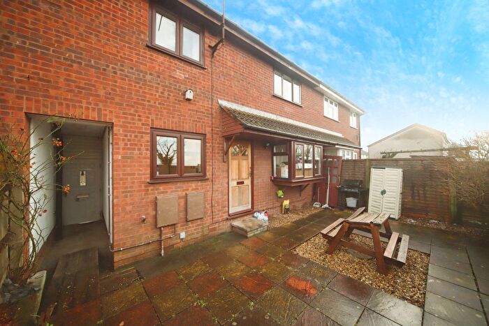 2 Bedroom End Terrace House For Sale In Windsor Road, Bridgwater, TA6